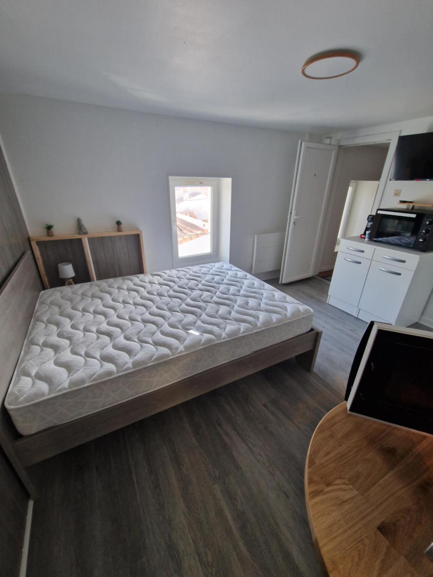 Apartment Sarl La Famille 3